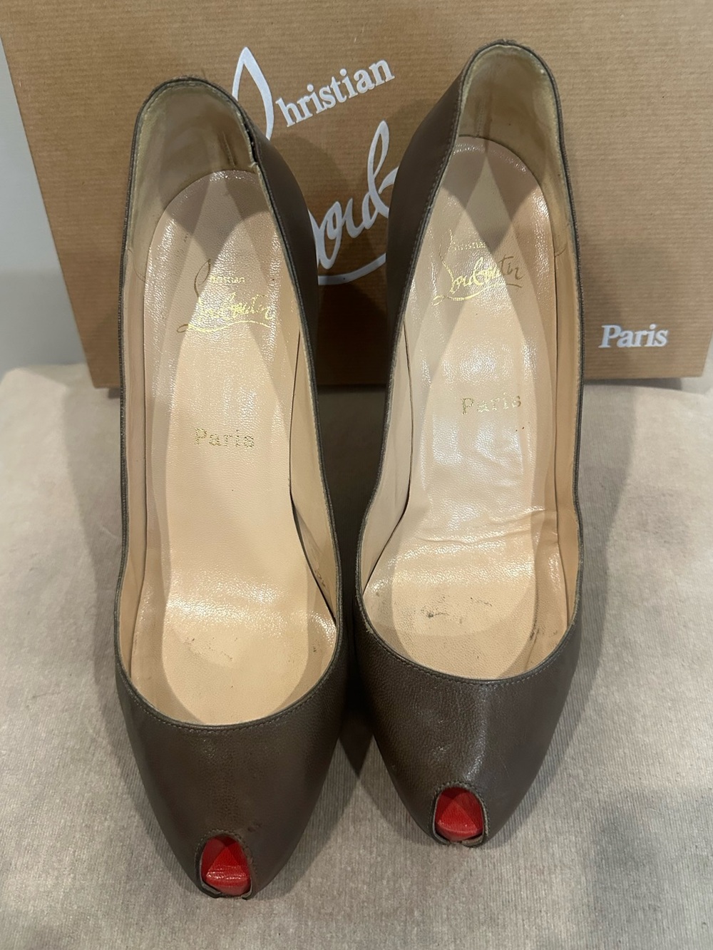 Christian Louboutin Brown Leather Peep-Toe Pump with Red Sole - Picture 2 of 9